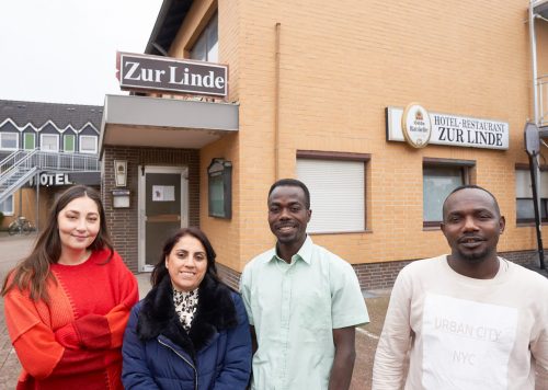 „Helfen bedeutet Menschlichkeit“