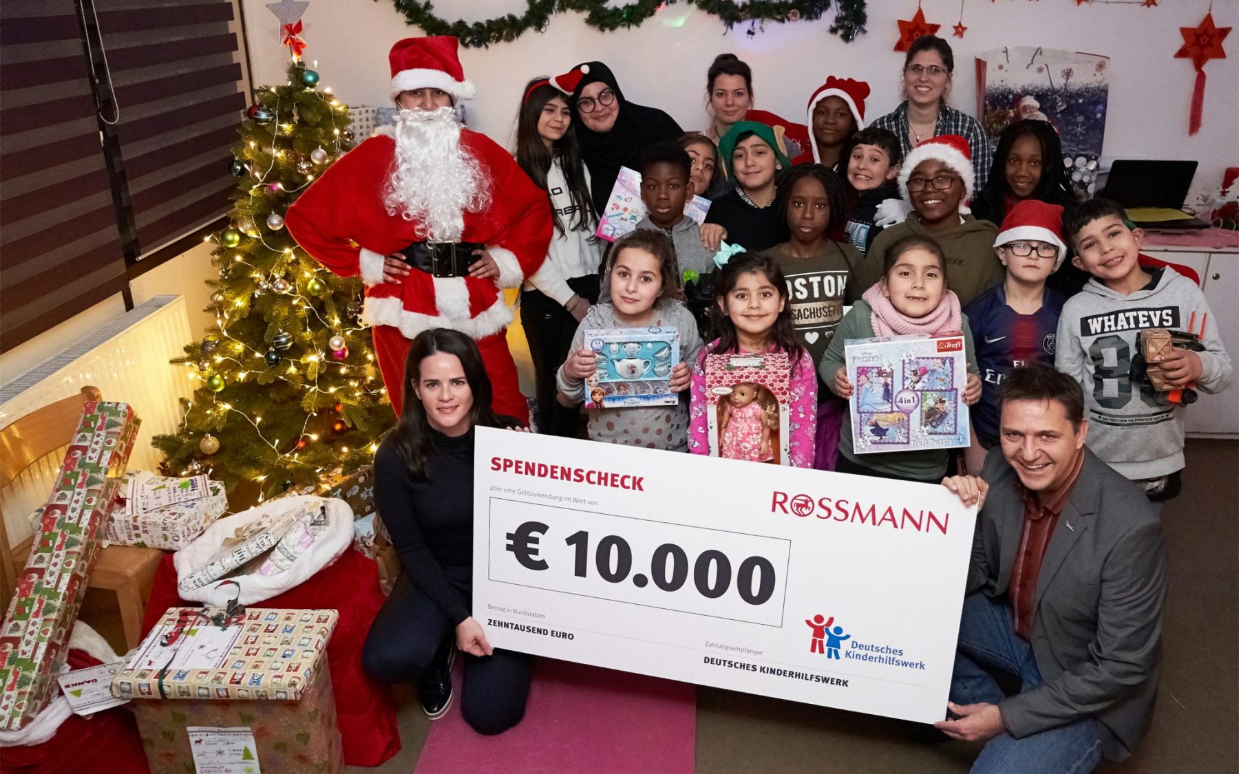 Firma Rossmann Unterstutzt Deutsches Kinderhilfswerk Mit 10 000 Euro Awo Region Hannover