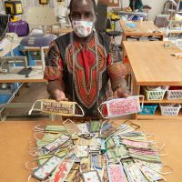 Mehr als 600 Gesichtsmasken hergestellt