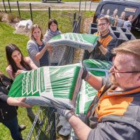 Hornbach spendet Hochbeet an die AWO Kita Hänigsen