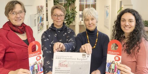 300 Euro für das AWO Frauenhaus in Burgdorf